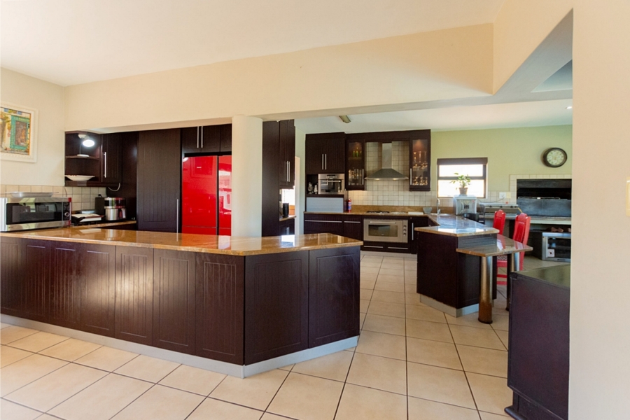 4 Bedroom Property for Sale in Myburgh Park Western Cape